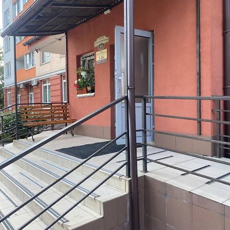 В 2 Минутах Від Метро Чудова Квартира В Новому Домі Kiew Exterior foto